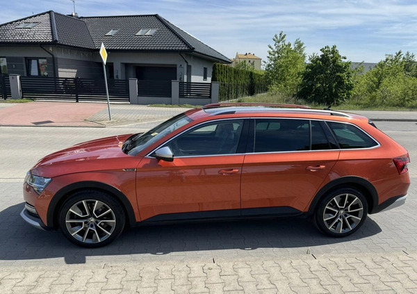 Skoda Superb cena 135800 przebieg: 150750, rok produkcji 2020 z Turek małe 407